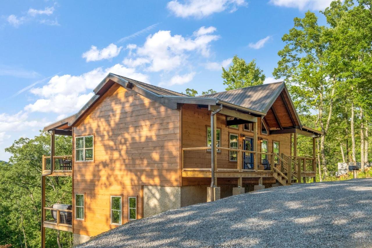 New / 3 King Suites / Sleeps12 / View / 5 Mi To Pf / Hot Tub 塞维尔维尔 外观 照片