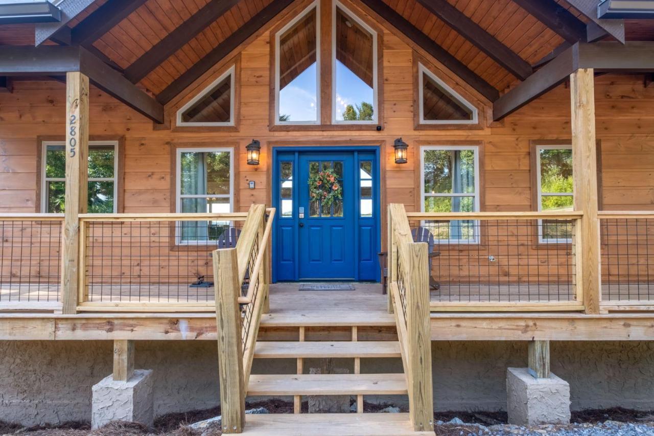 New / 3 King Suites / Sleeps12 / View / 5 Mi To Pf / Hot Tub 塞维尔维尔 外观 照片
