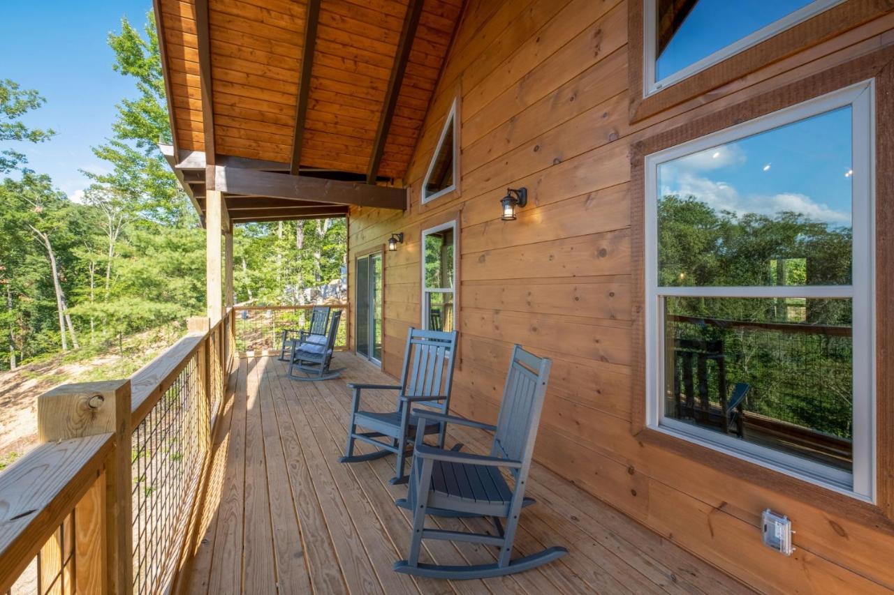 New / 3 King Suites / Sleeps12 / View / 5 Mi To Pf / Hot Tub 塞维尔维尔 外观 照片